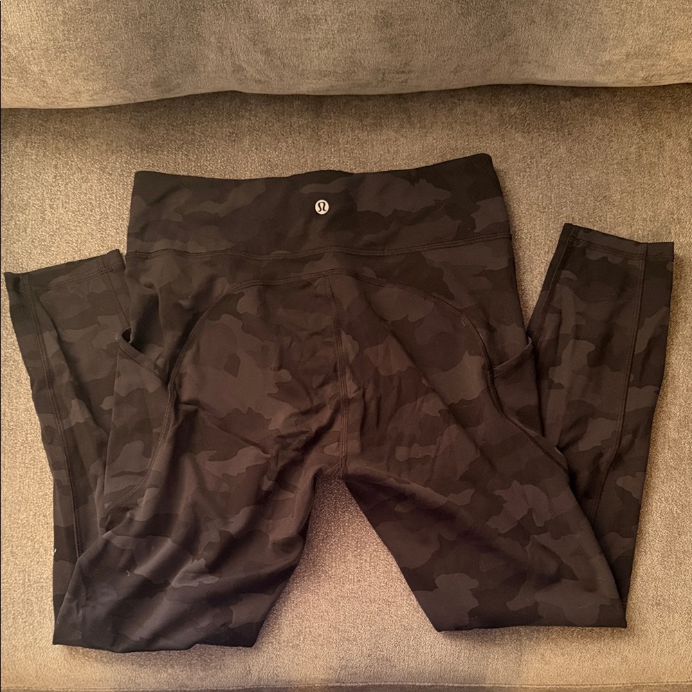 lululemon athletica Men's Dark Camo Joggers